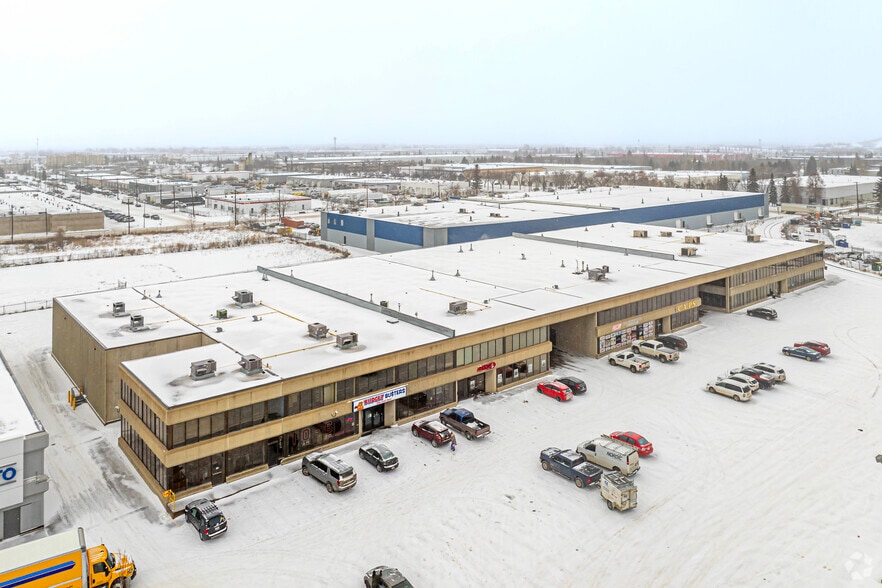 11224-11260 163rd St, Edmonton, AB for lease - Aerial - Image 3 of 4