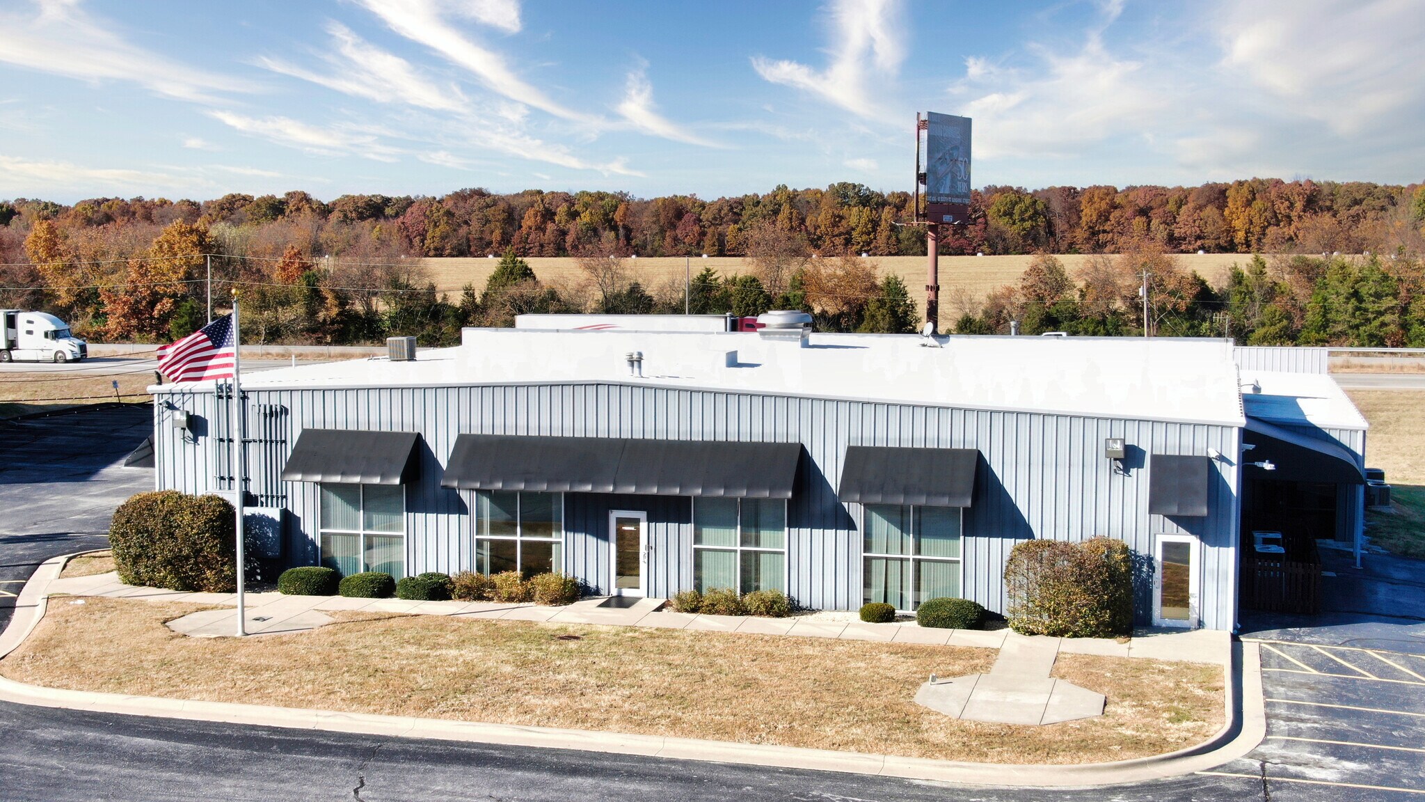 3769 E Evergreen St, Springfield, MO for sale Building Photo- Image 1 of 1