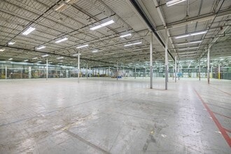 108 Monticello Rd, Weaverville, NC for lease Interior Photo- Image 1 of 2