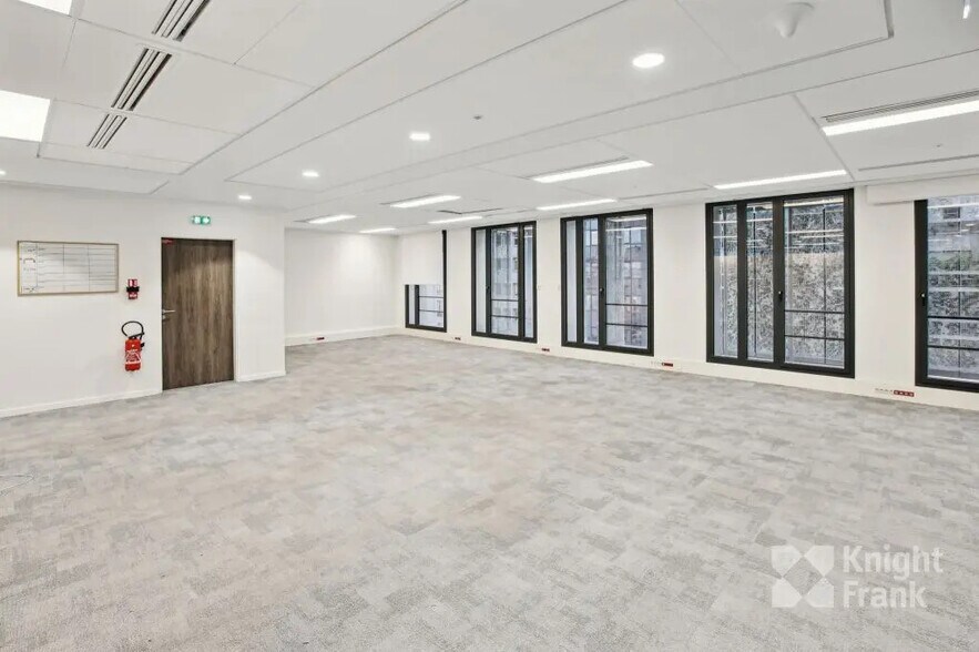 40 Rue Anatole France, Levallois-Perret for lease - Building Photo - Image 3 of 13