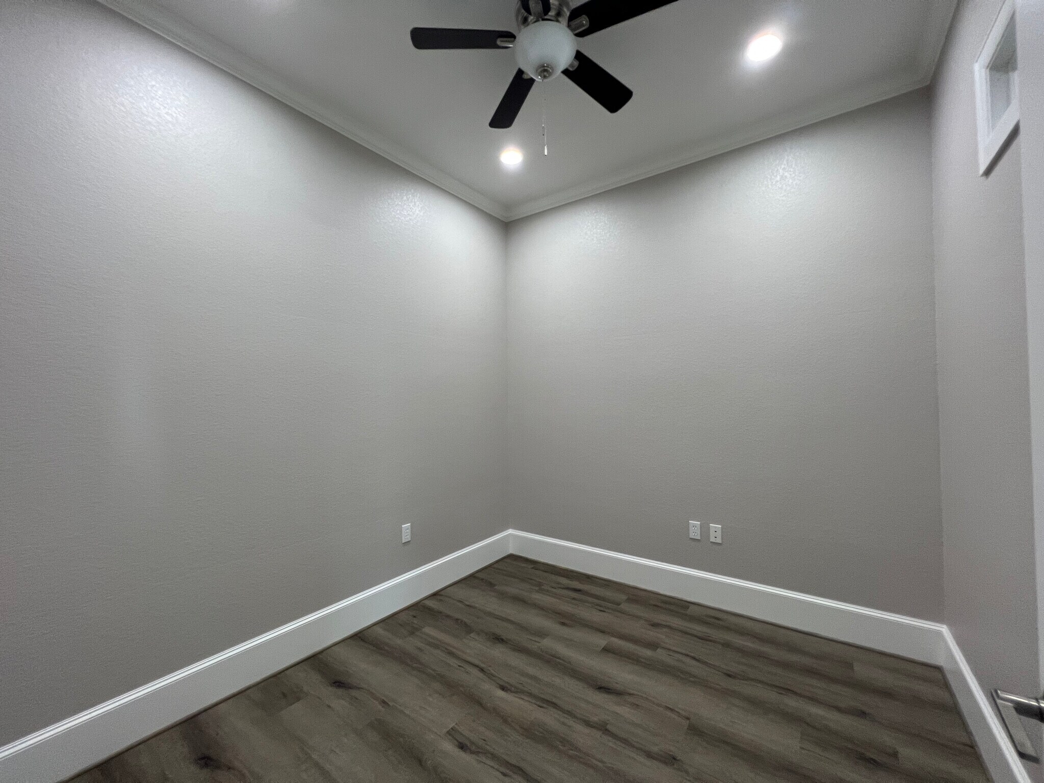 17828 Mound Rd, Cypress, TX 77433 Blackhorse Office Condominiums