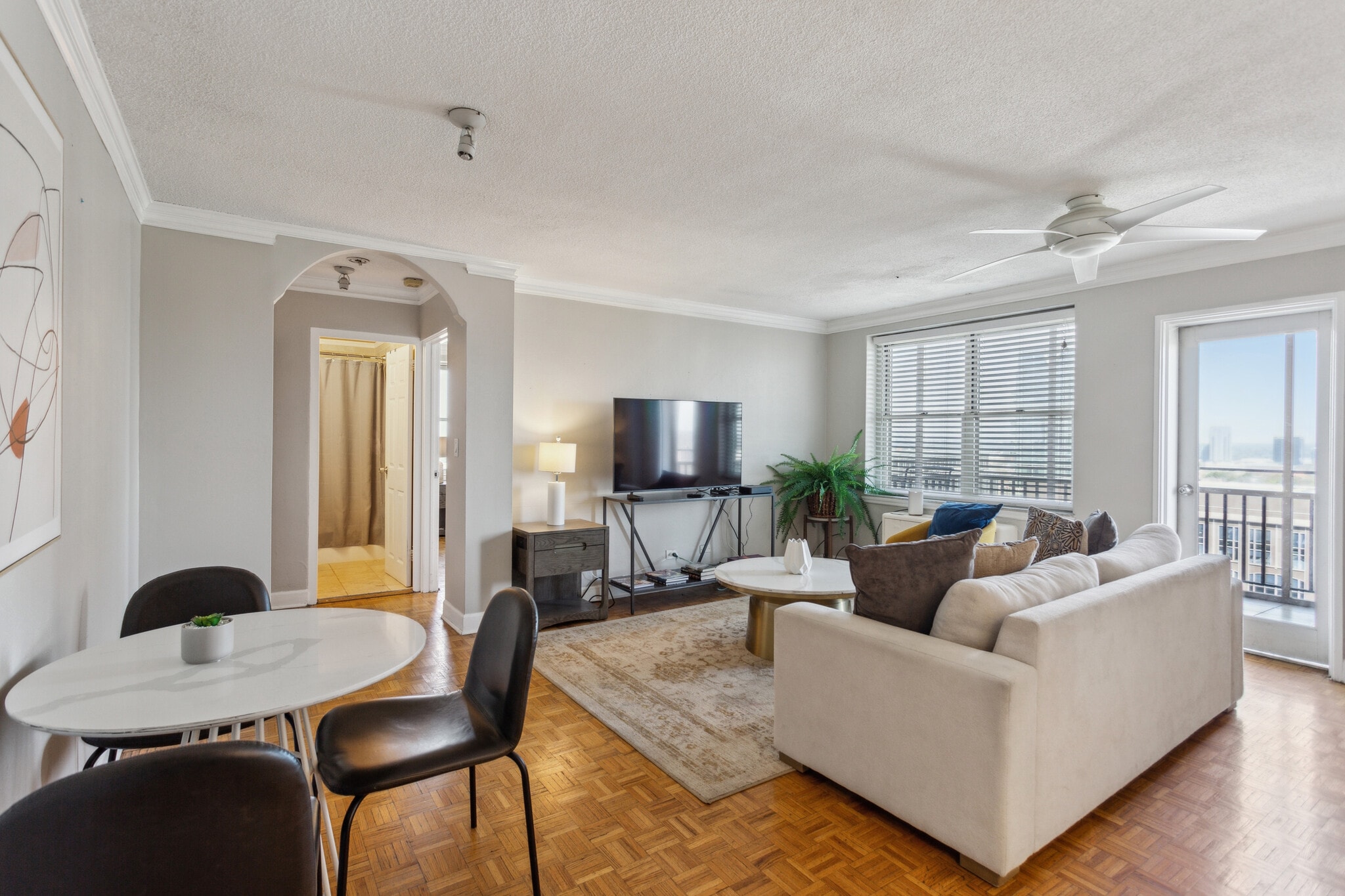 Peachtree Towers (3 Units) portfolio of 3 properties for sale on LoopNet.com Building Photo- Image 1 of 12