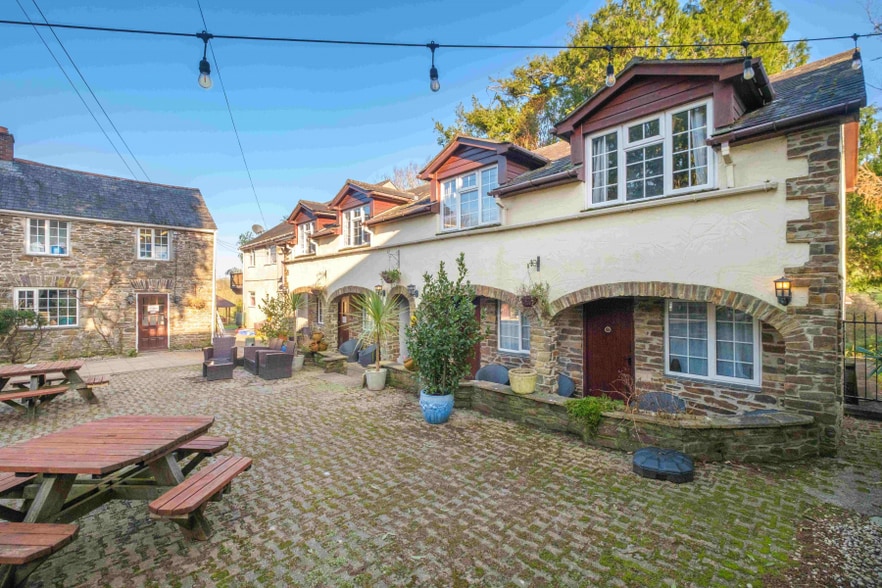 Liskeard Rd, Saltash for sale - Building Photo - Image 3 of 8