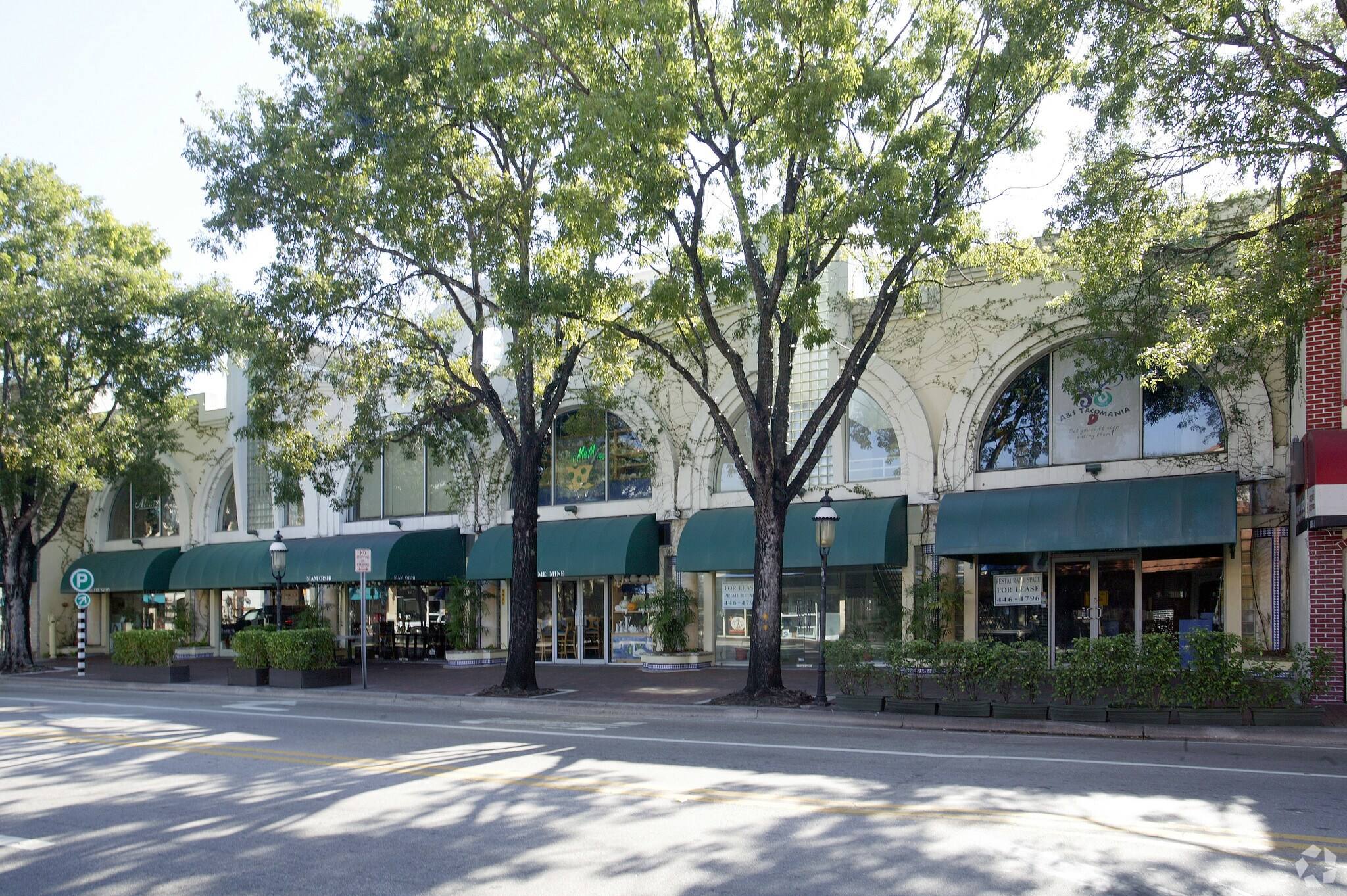 3405-3415 Main Hwy, Miami, FL for sale Primary Photo- Image 1 of 1