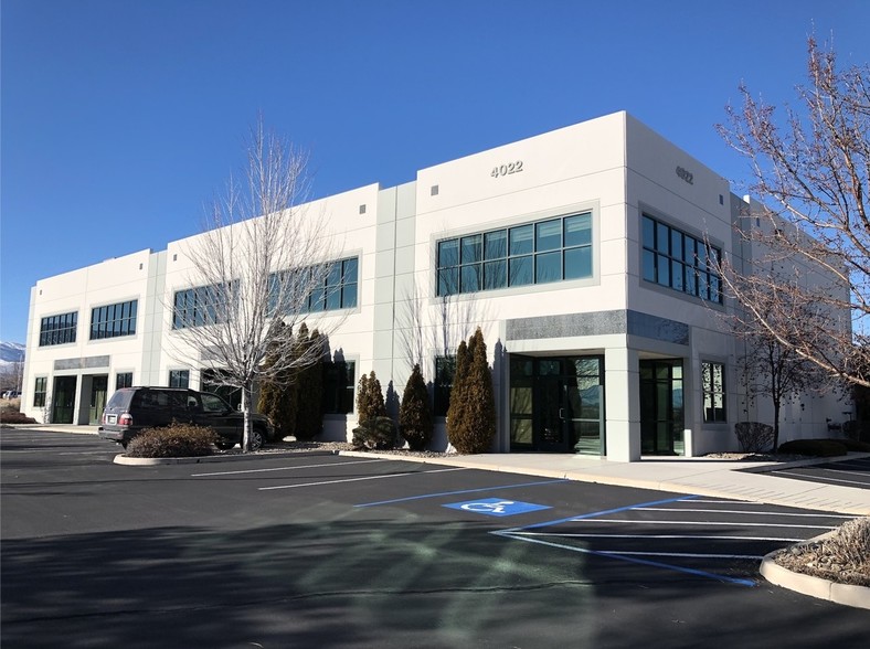 4022 Technology Way, Carson City, NV for lease - Primary Photo - Image 1 of 3