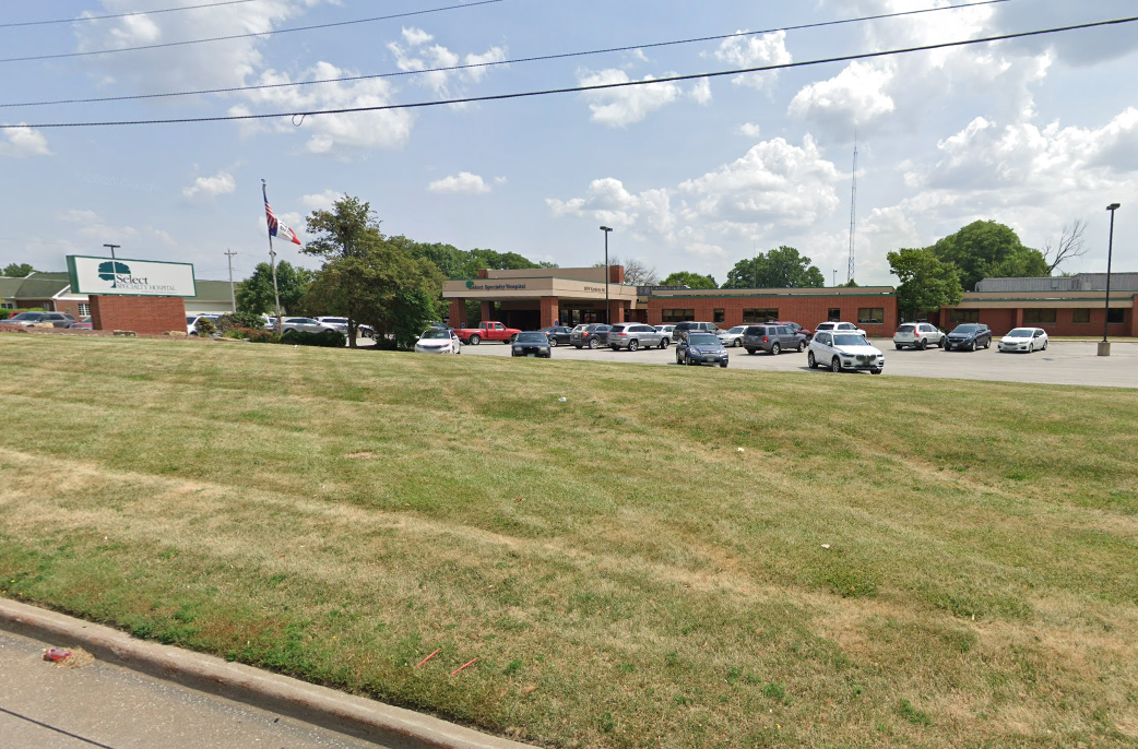 1111 W Kimberly Rd, Davenport, IA for sale Building Photo- Image 1 of 4