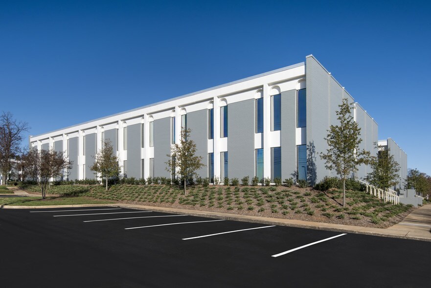 150 Executive Center Dr, Greenville, SC, 29615 Office Space For Lease