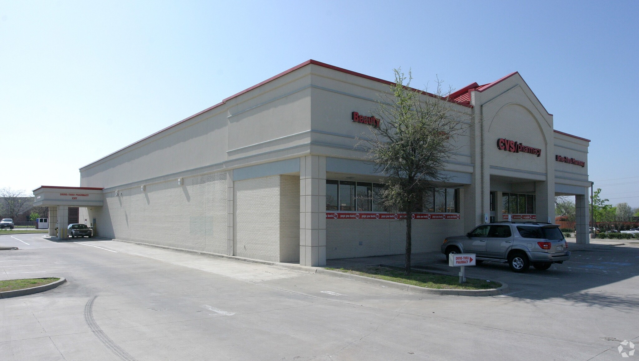 1902 Pleasant Valley Rd, Garland, TX for sale Primary Photo- Image 1 of 6