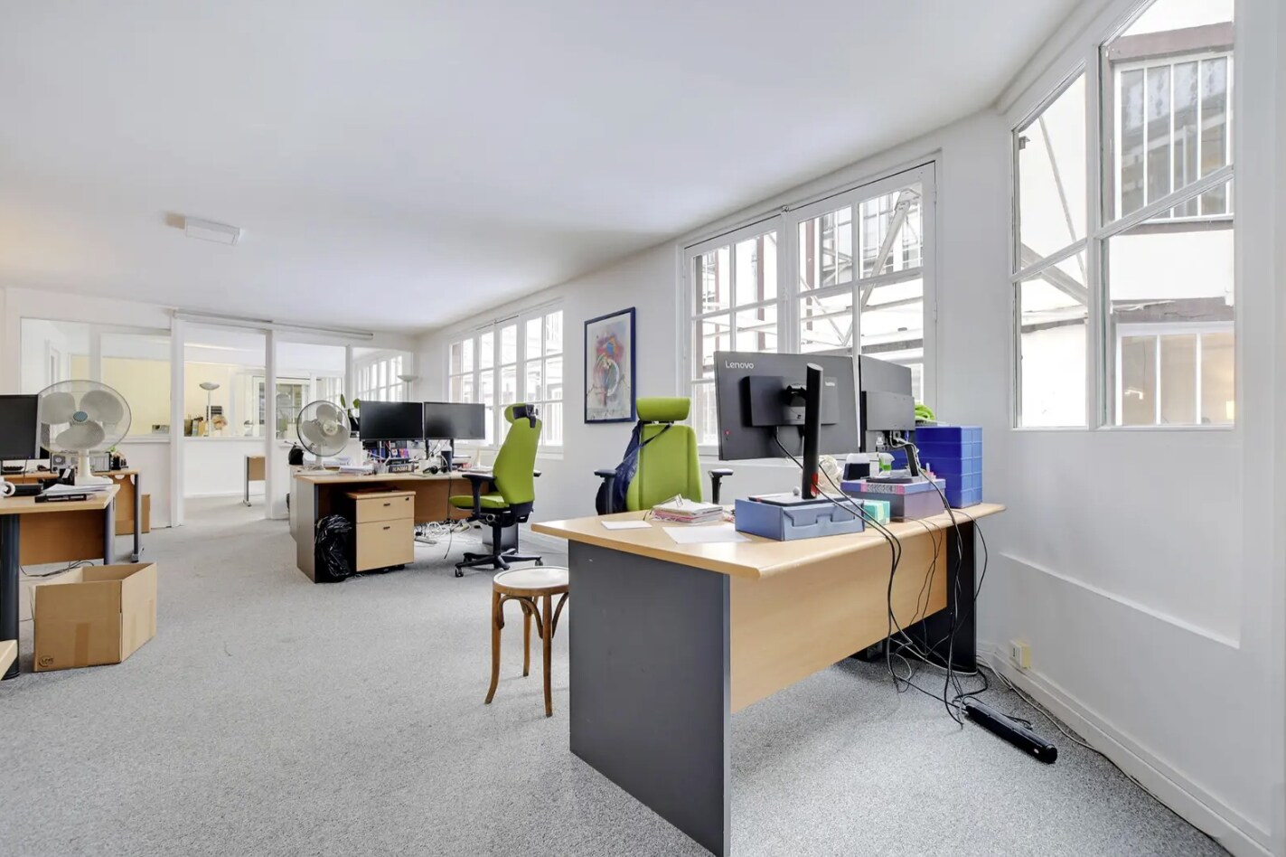 2 Rue de la Roquette, Paris for lease Interior Photo- Image 1 of 6