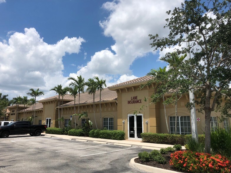 21105 Design Parc Ln, Estero, FL for sale - Building Photo - Image 1 of 1