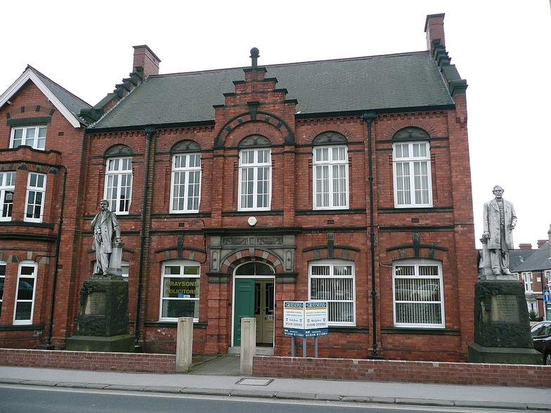 100 Saltergate, Chesterfield for sale - Building Photo - Image 1 of 1