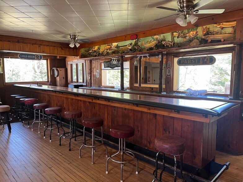 15601 Highway 70, Lac Du Flambeau, WI for sale - Building Photo - Image 2 of 7