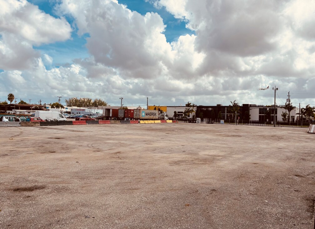 7385 NW 43rd St, Miami, FL for lease Other- Image 1 of 5
