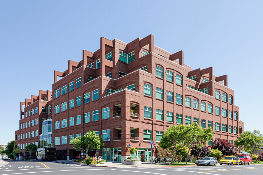 5980 Horton St, Emeryville, CA for lease - Building Photo - Image 1 of 4