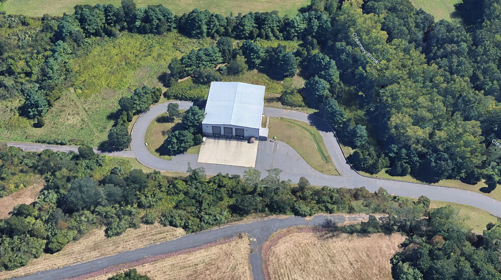 217 Sadds Mill Rd, Ellington, CT for sale - Aerial - Image 1 of 11