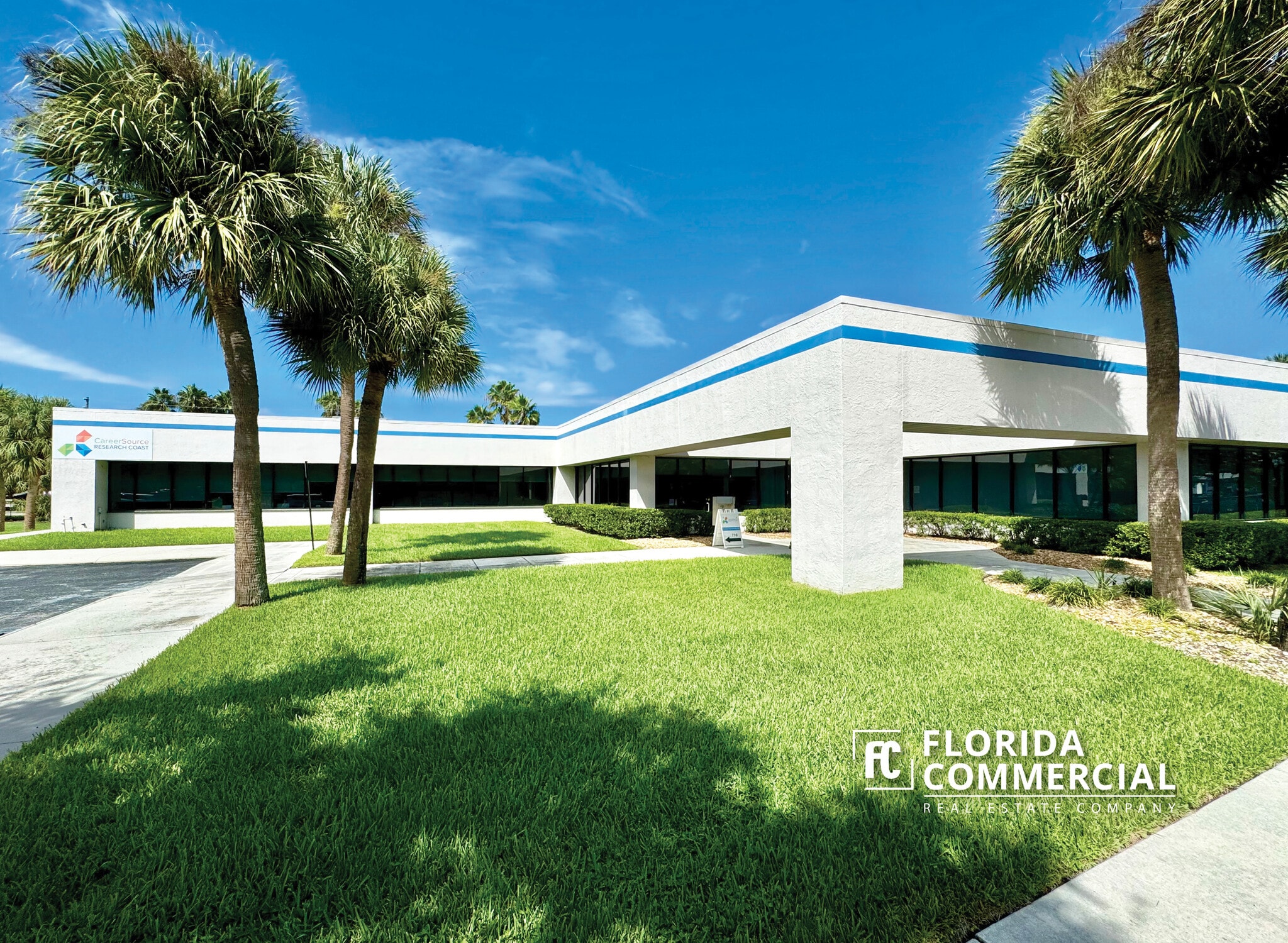 700 SE Central Pky, Stuart, FL for lease Building Photo- Image 1 of 8