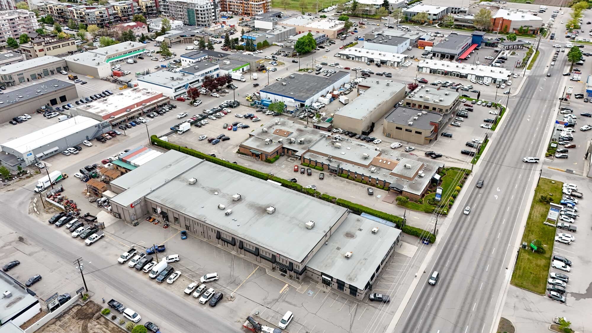 1860 Spall Rd, Kelowna, BC for sale Primary Photo- Image 1 of 1