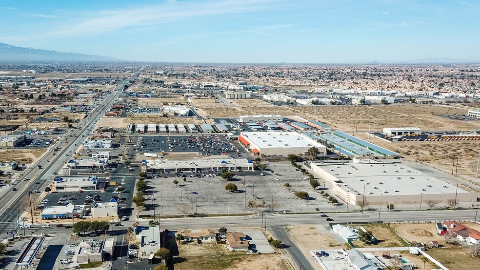 15272 Bear Valley Rd, Victorville, CA for sale - Building Photo - Image 1 of 1