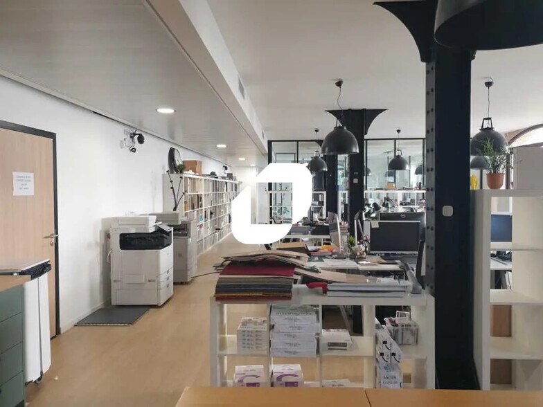 Office in Ivry-sur-Seine for lease - Building Photo - Image 2 of 20