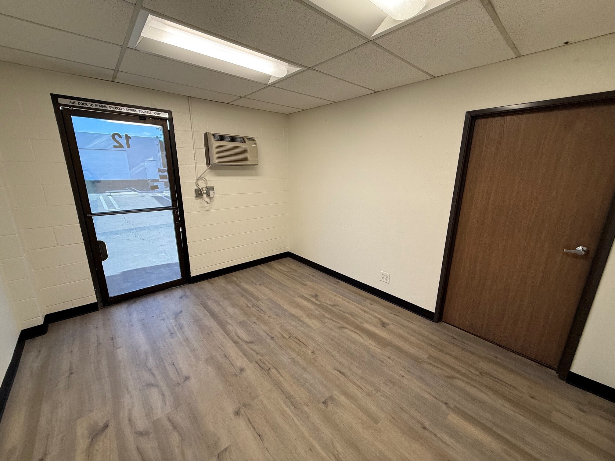 8030-8040 Remmet Ave, Canoga Park, CA for lease Interior Photo- Image 1 of 5