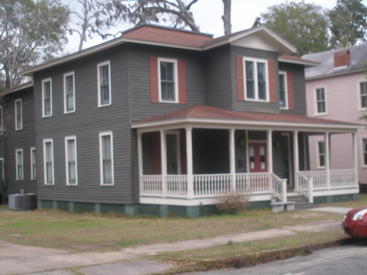 1716 Ellis St, Brunswick, GA 31520