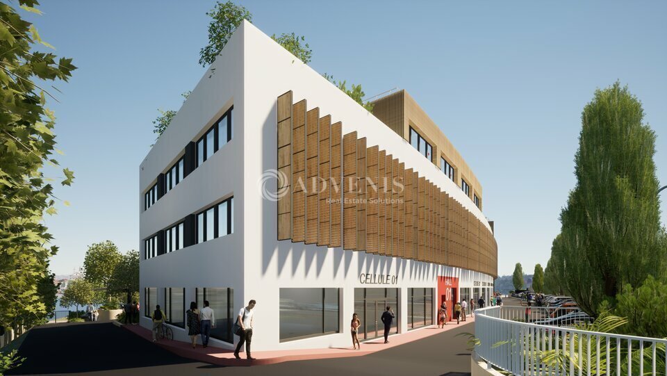 Retail in for sale - Building Photo - Image 1 of 7