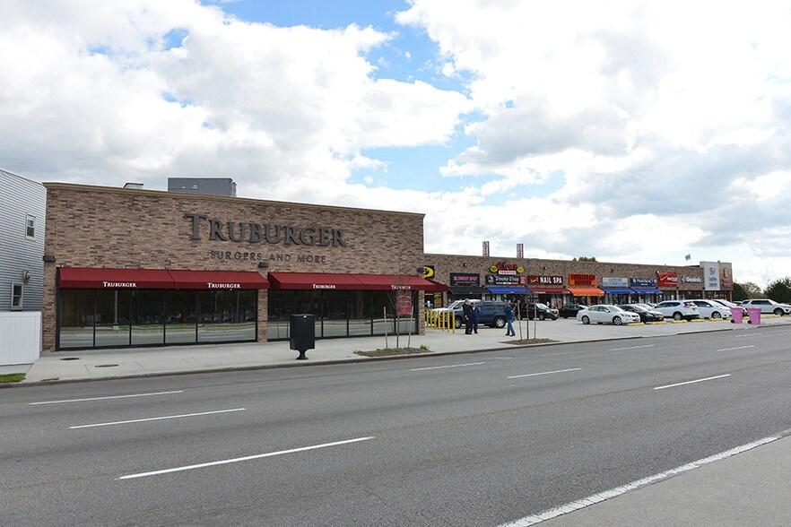 15003 Crossbay Blvd, Ozone Park, NY 11417