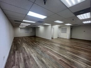 27001 La Paz Rd, Mission Viejo, CA for lease Interior Photo- Image 1 of 4