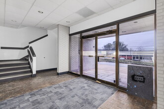 201 E 1st Ave, Easley, SC for lease Interior Photo- Image 2 of 21