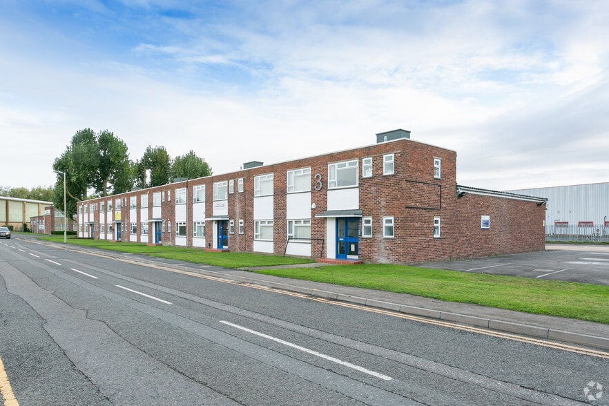 Bone Ln, Newbury for sale - Primary Photo - Image 1 of 1