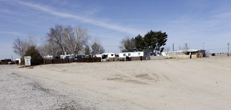 24811 Community Blvd, Hinkley CA - Mobile Home or RV Park