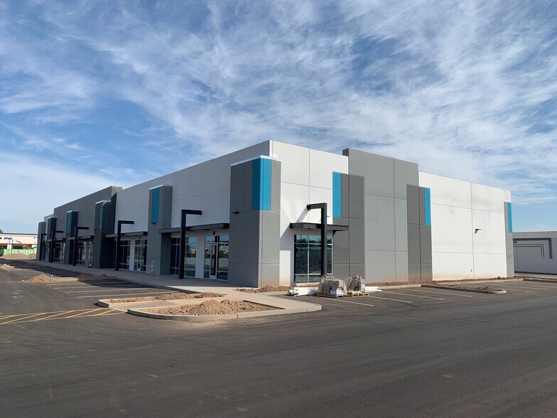 481 E Baseline Rd, Gilbert, AZ for sale - Building Photo - Image 1 of 1