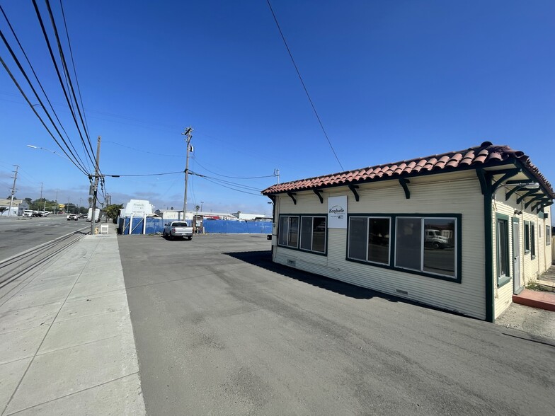 1053 Abbott St, Salinas, CA for sale - Building Photo - Image 1 of 1