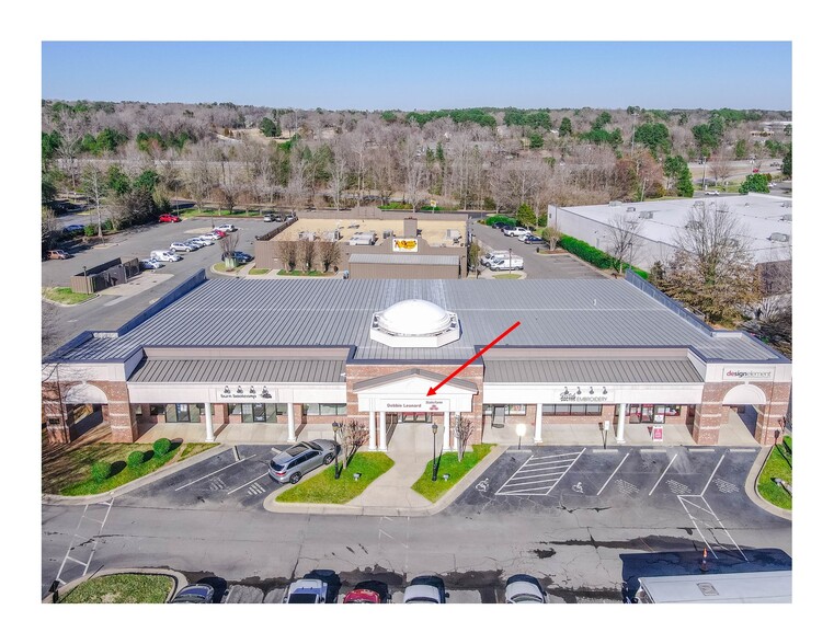 3702 Hillsborough Rd, Durham, NC for lease - Building Photo - Image 1 of 7