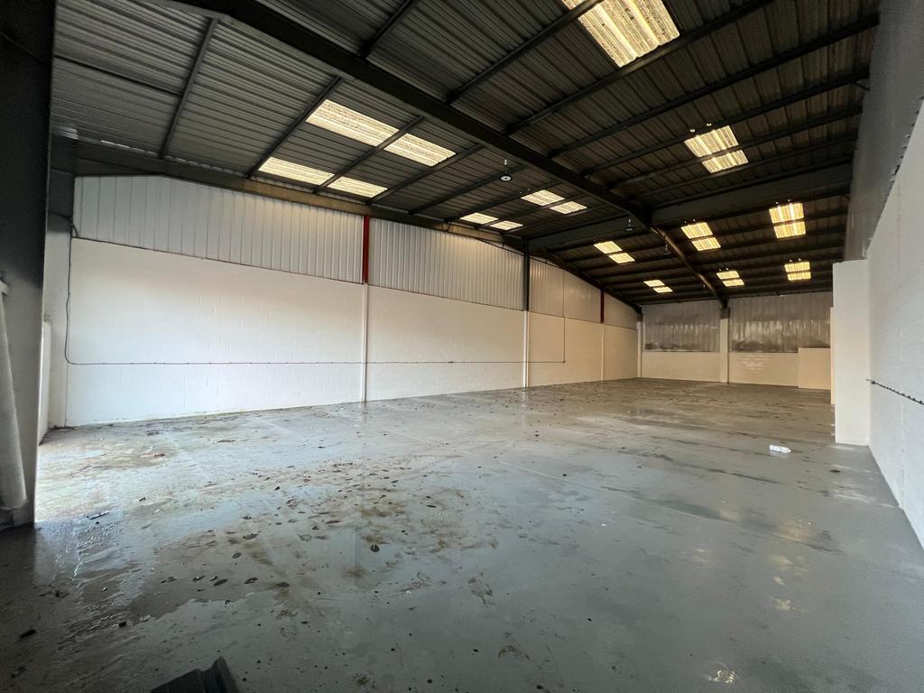 Oxord Rd, Yeovil for sale Building Photo- Image 1 of 1