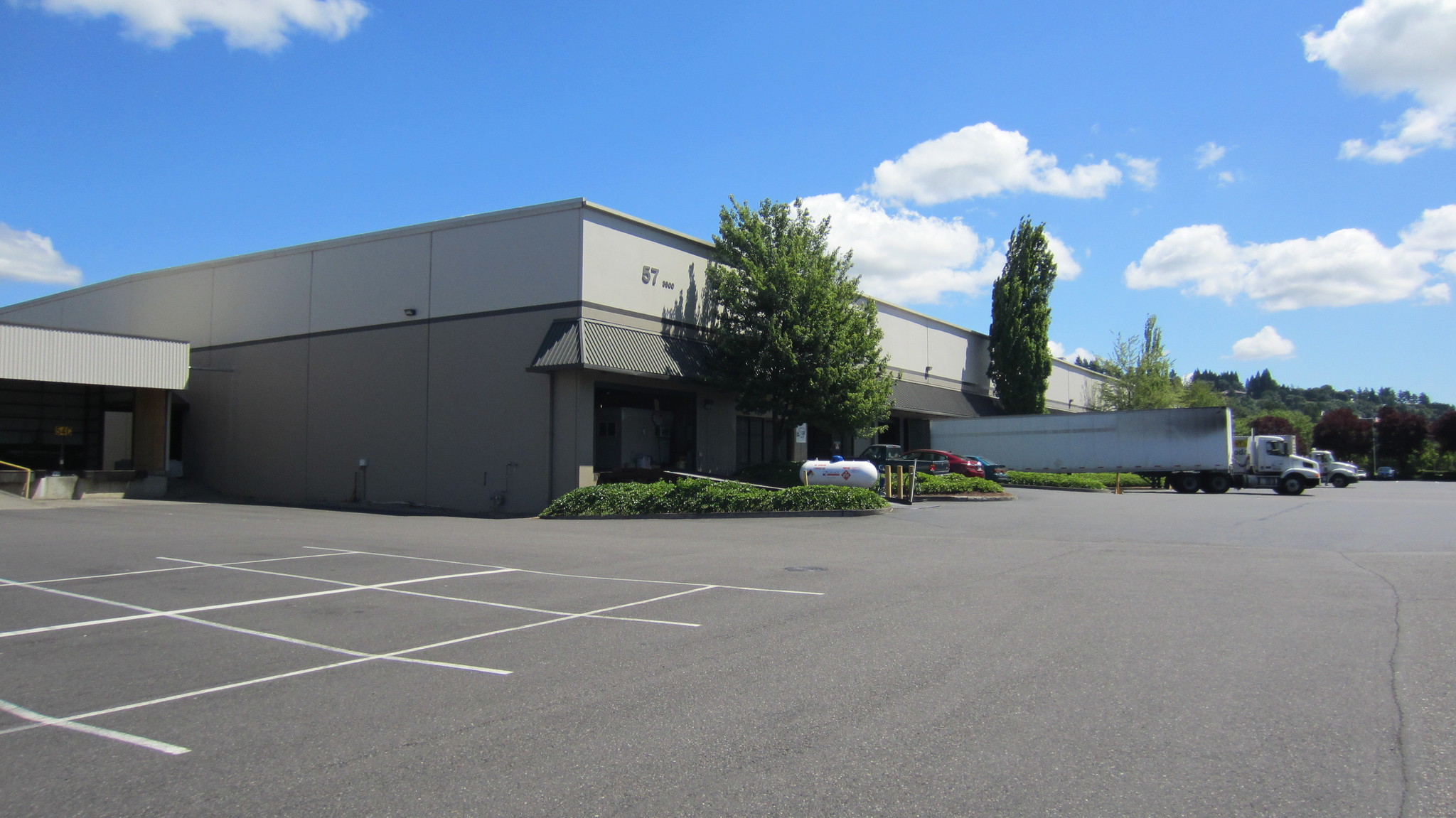 2119 SE Columbia Way, Vancouver, WA 98661 - Columbia Business Center ...