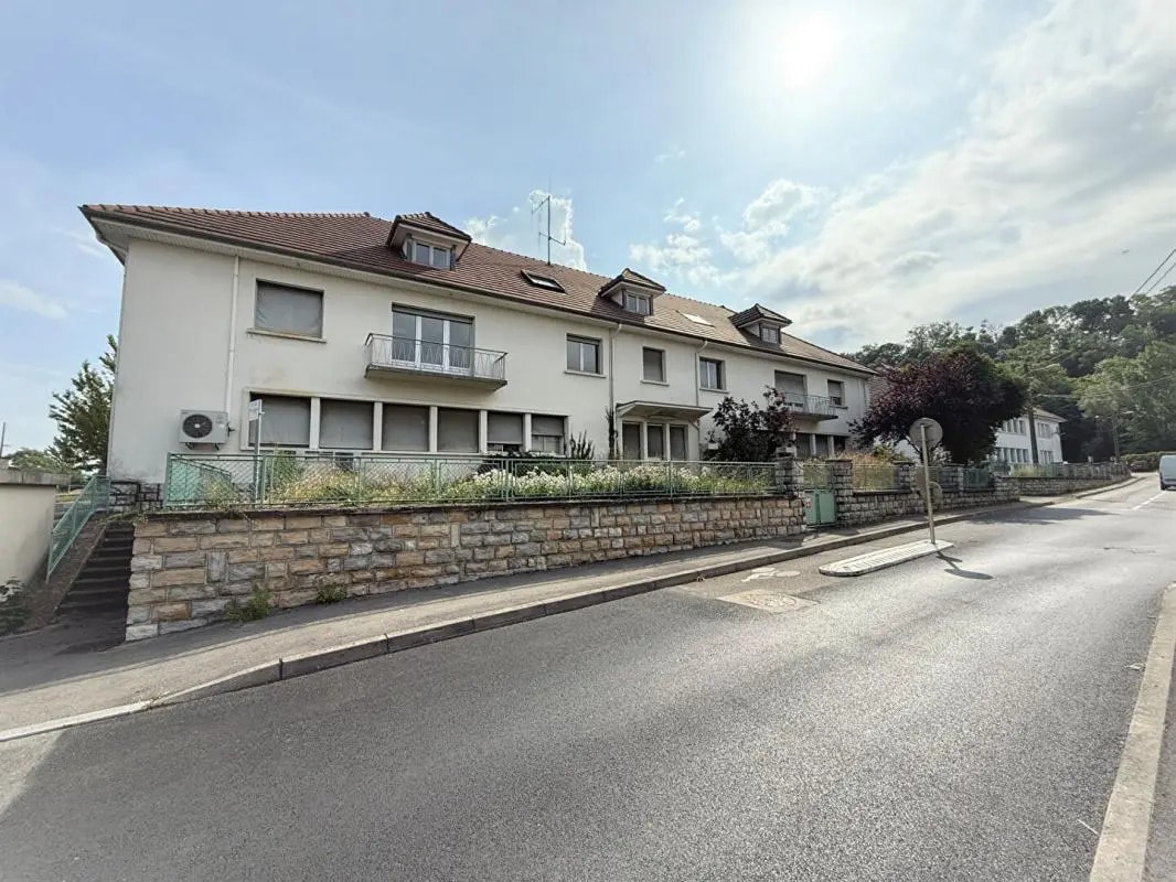 Office in Besançon for sale Building Photo- Image 1 of 19