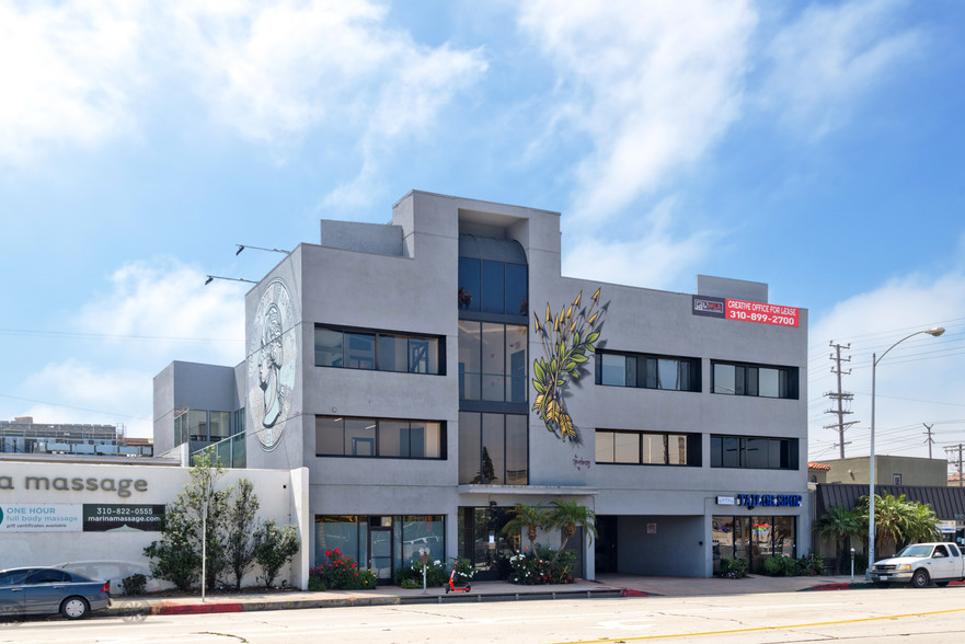 13470 Washington Blvd, Marina Del Rey, CA for lease - Building Photo - Image 2 of 29