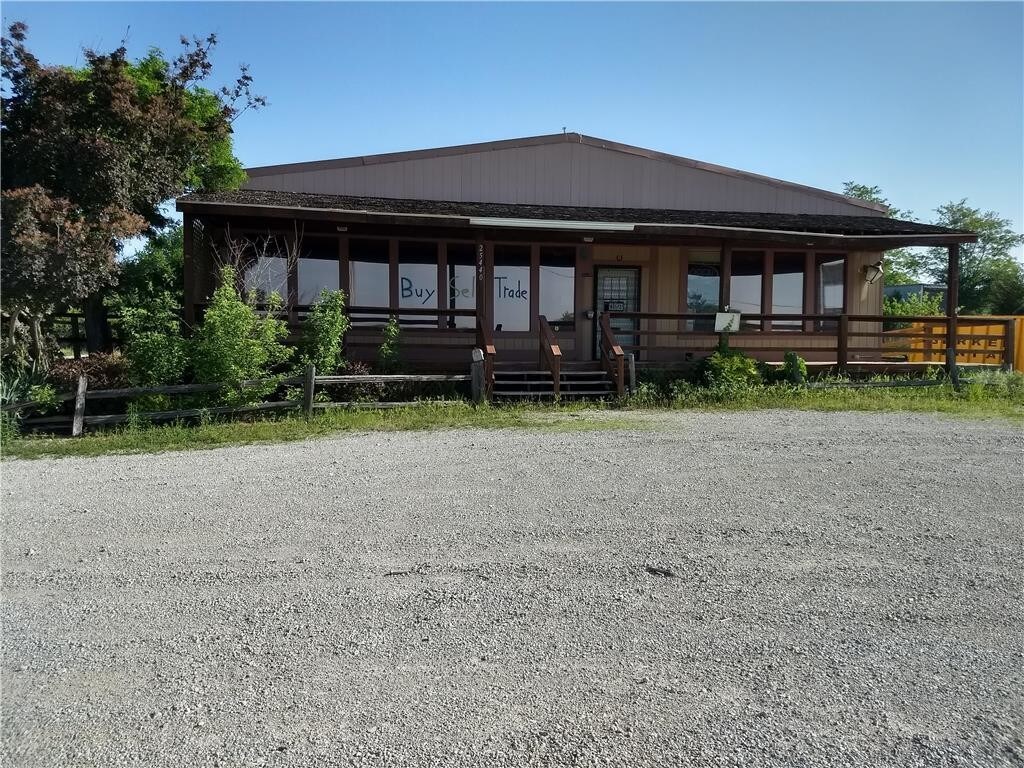 25440 W 255th St, Paola, KS for sale Primary Photo- Image 1 of 1