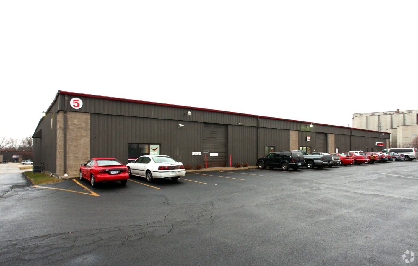 5120 Park Ave, Des Moines, IA 50321