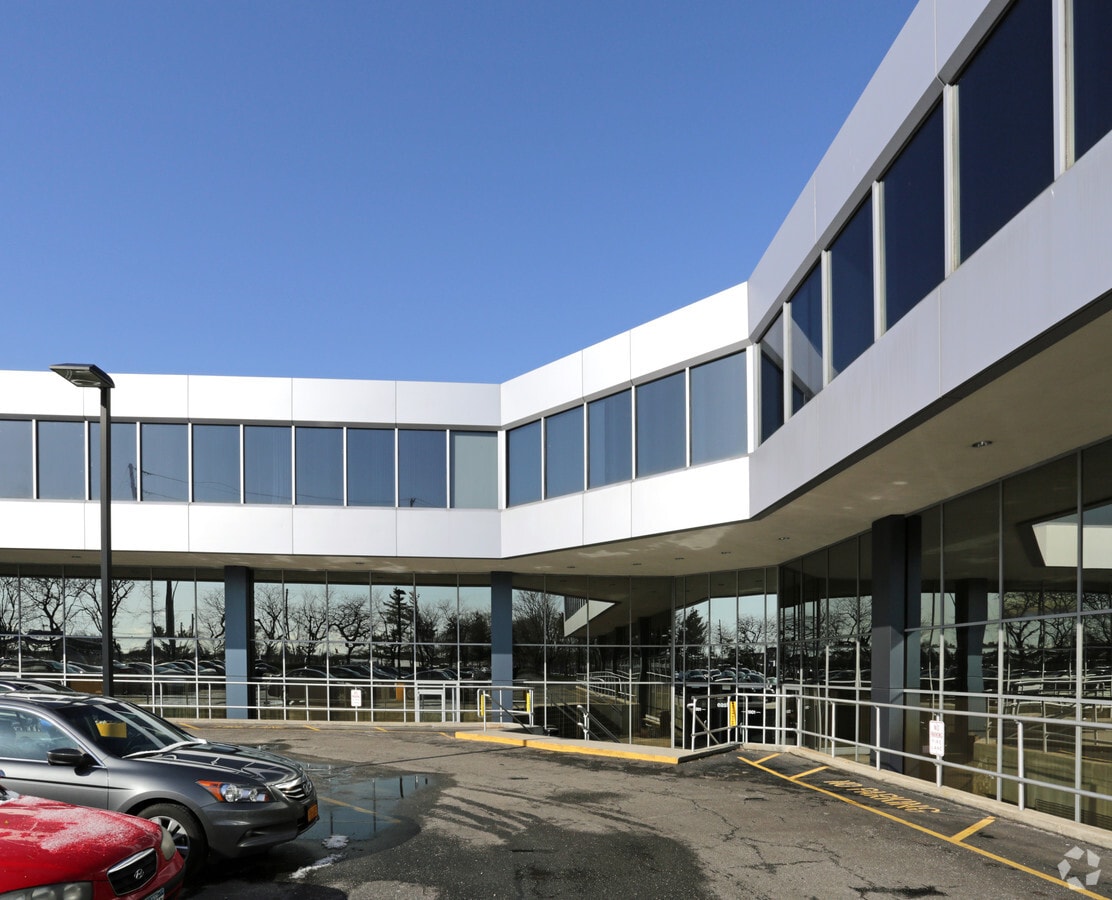 2001 Marcus Ave, New Hyde Park, NY 11042 Property Record