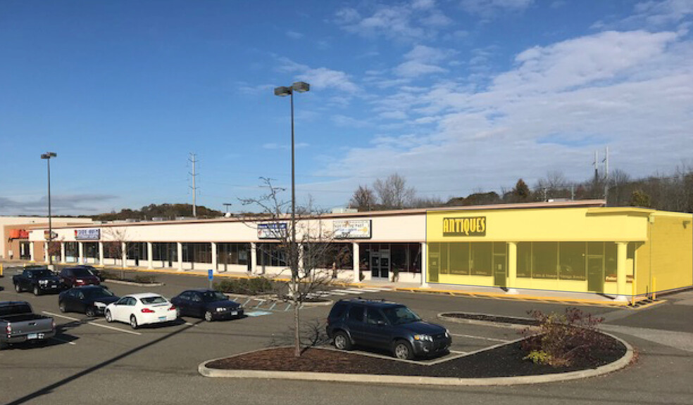 15-75 N Frontage Rd, East Haven, CT for lease - Building Photo - Image 2 of 8