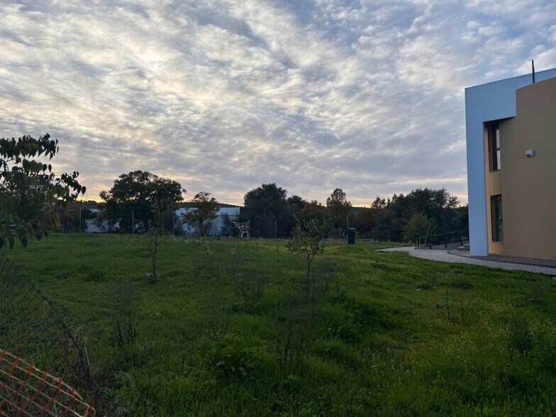 Land in Cáceres for sale - Building Photo - Image 2 of 5