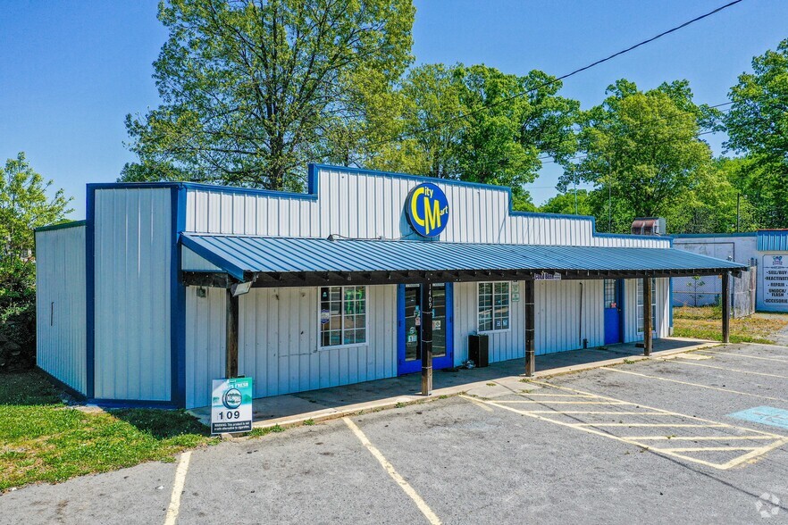 1409 E Main St, Albemarle, NC for sale - Primary Photo - Image 1 of 7