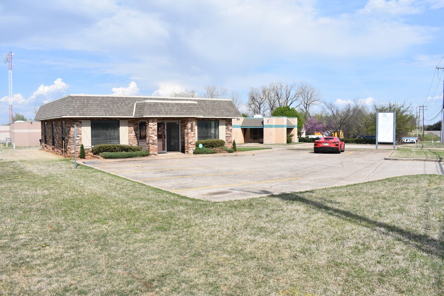 7733 W Britton Rd, Oklahoma City, OK 73132 - Office for Sale | LoopNet