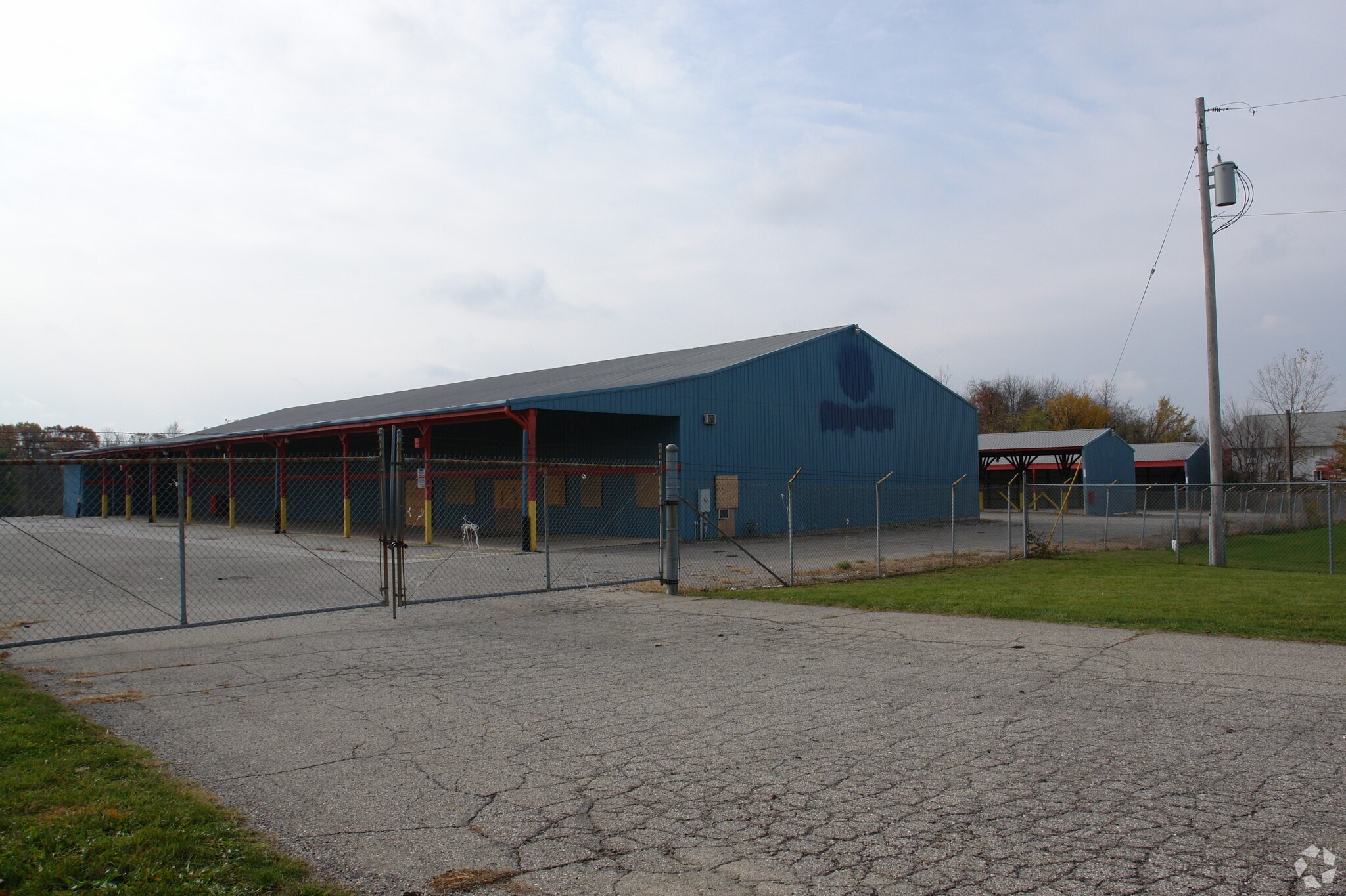 1055 W US 223, Adrian, MI for sale Primary Photo- Image 1 of 1