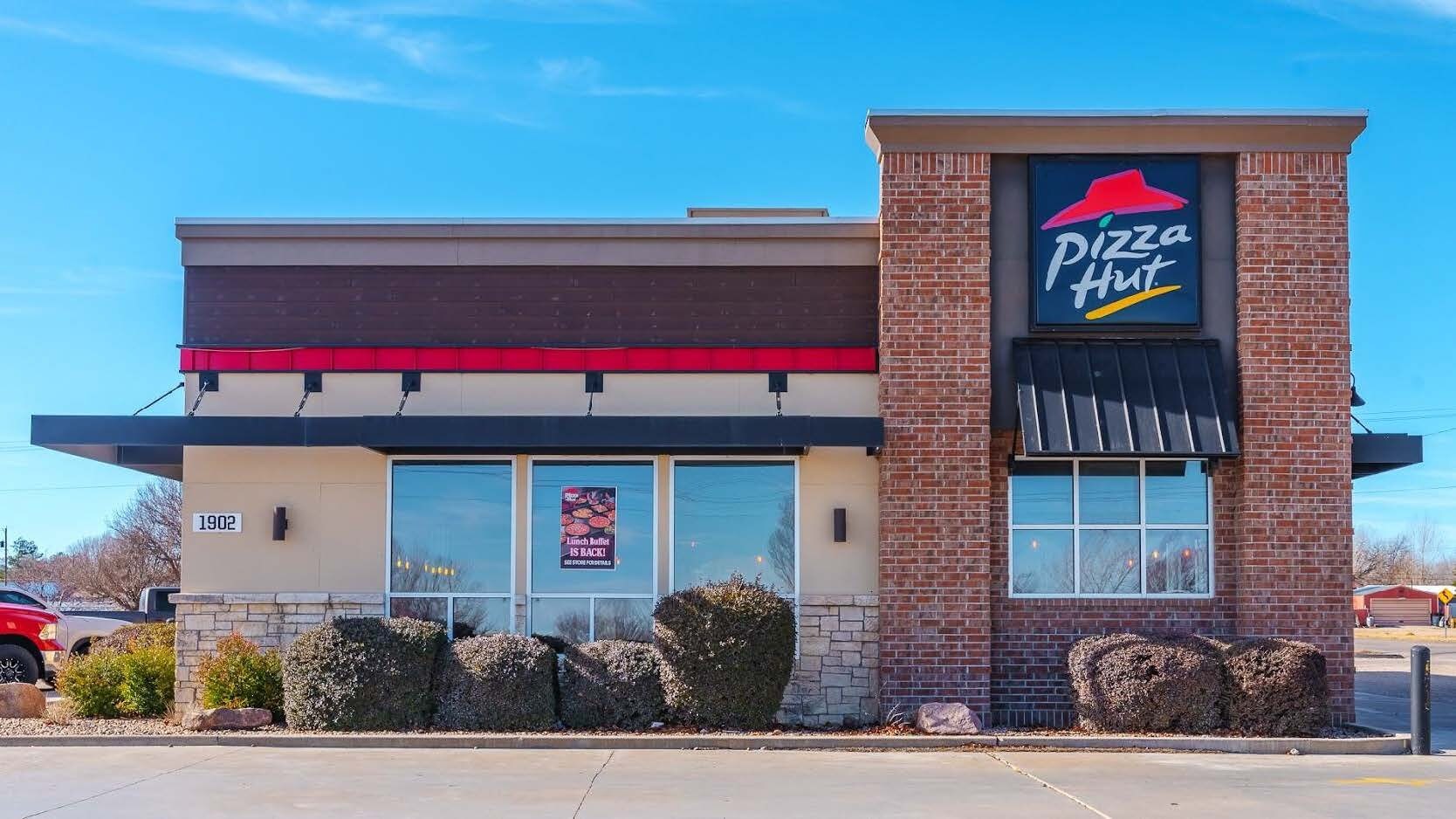 1902 S Main St, Perryton, TX for sale Building Photo- Image 1 of 3