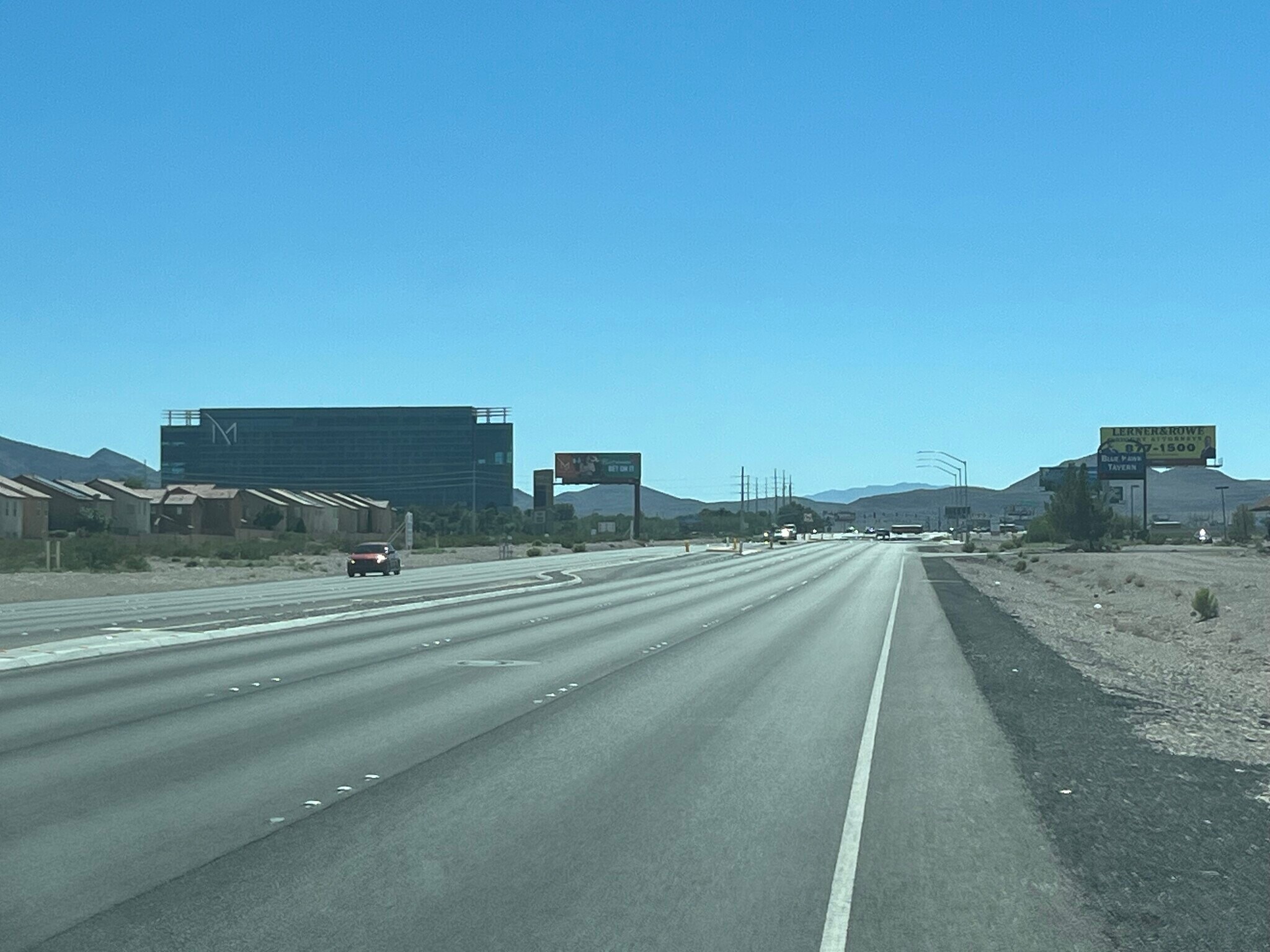 This Las Vegas Blvd Cvs Has The Best Windmill View! - iqxse3u