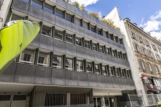 5 Rue Cadet, Paris for lease Building Photo- Image 1 of 6