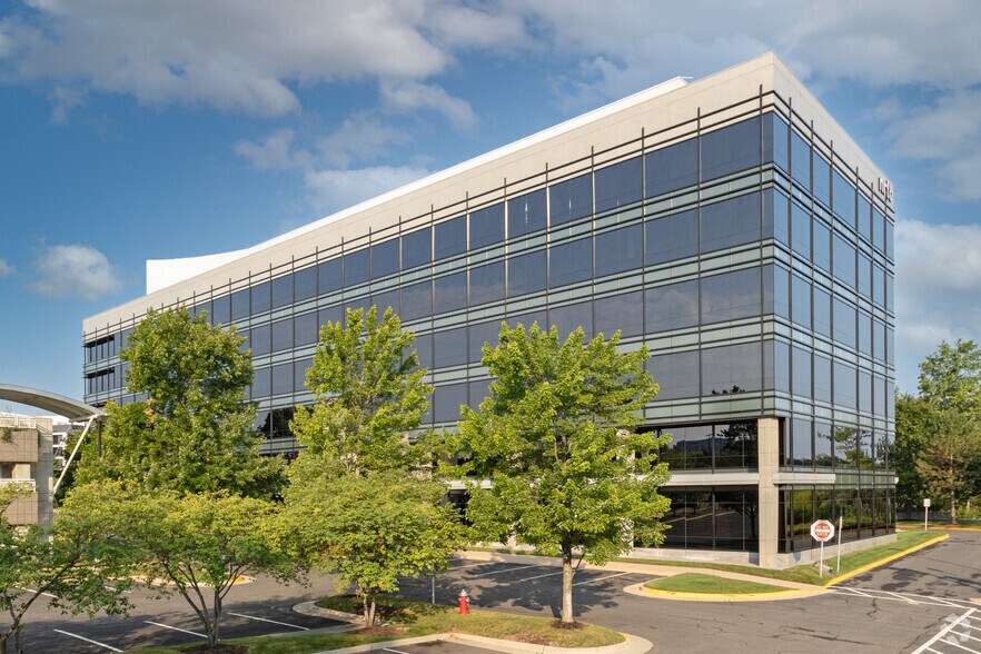 2121 Cooperative Way, Herndon, VA 20171 Office for Lease